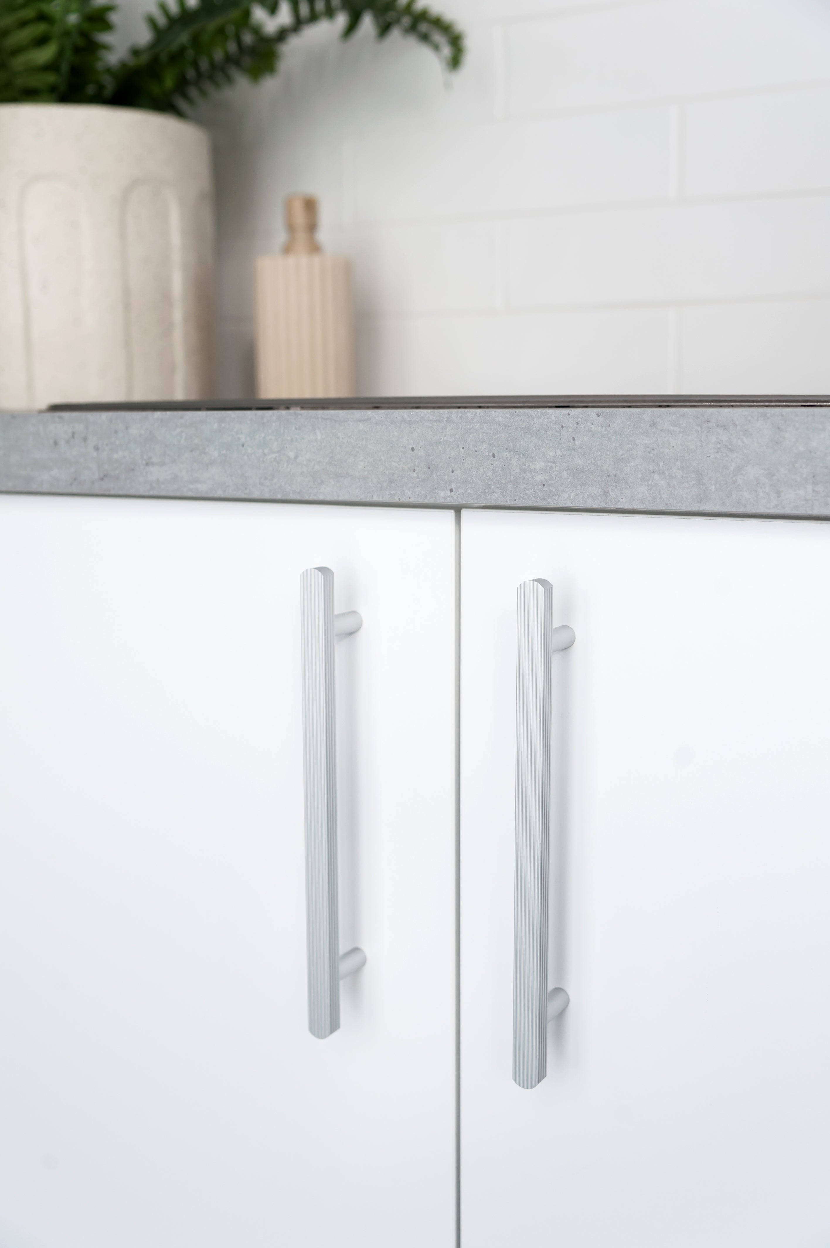 Vista Cabinet Handle