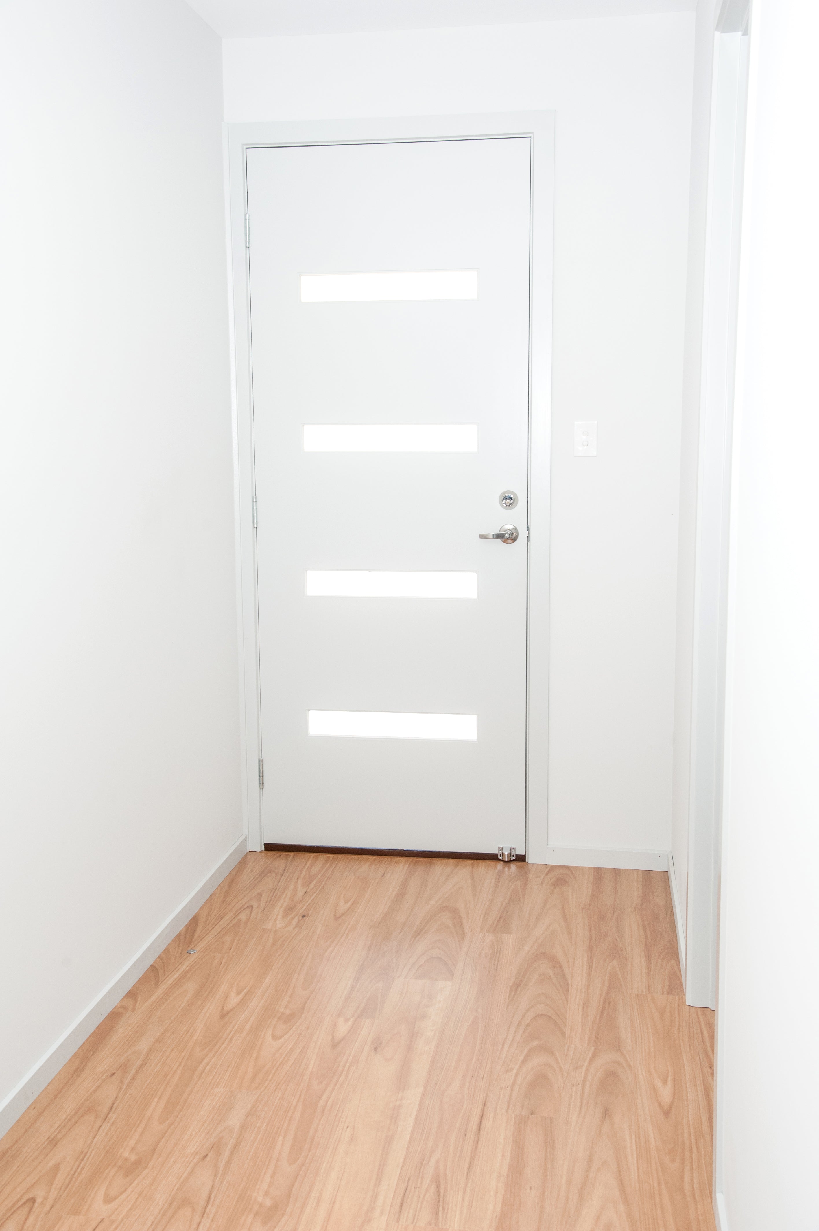 Fantom Hardware Facemount